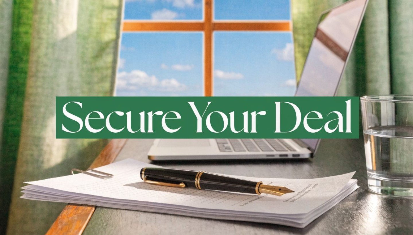 small-business-contract-lawyer-business-deal